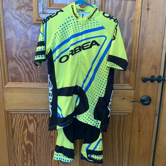 Shirts Euc Mens Xl Cycling Outfit With Jersey And Unibody Shorts